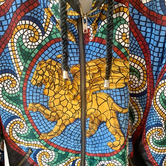 Vintage Gallery Lion Jacket - Picture 4 of 9